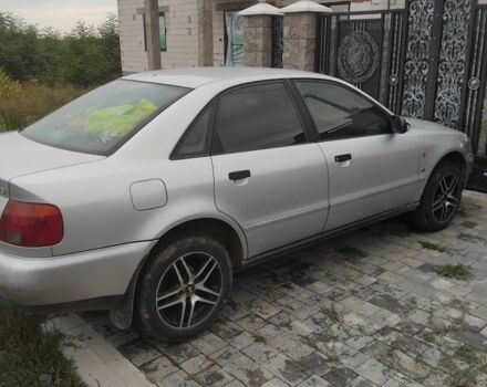 Сірий Ауді А4, об'ємом двигуна 0 л та пробігом 350 тис. км за 1500 $, фото 1 на Automoto.ua