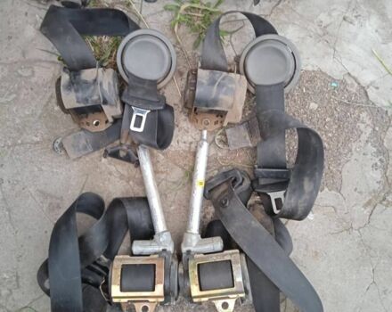 Сірий Ауді А4, об'ємом двигуна 0 л та пробігом 270 тис. км за 630 $, фото 8 на Automoto.ua
