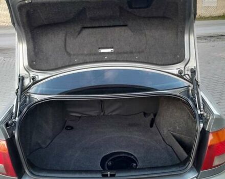 Ауди А4 1996 в Виннице на Automoto.ua Серый Ауди А4, объемом двигателя 2.6 л и пробегом 357 тыс. км за 2800 $, фото 7 на Automoto.ua