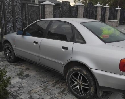 Сірий Ауді А4, об'ємом двигуна 0 л та пробігом 350 тис. км за 1500 $, фото 3 на Automoto.ua