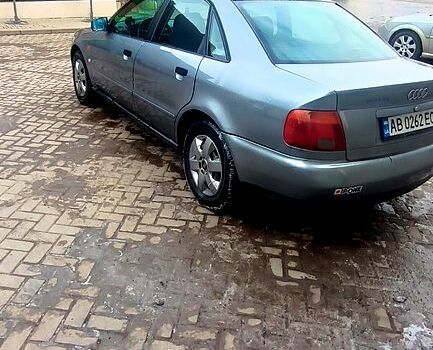 Серый Ауди А4, объемом двигателя 1.8 л и пробегом 0 тыс. км за 3250 $, фото 2 на Automoto.ua