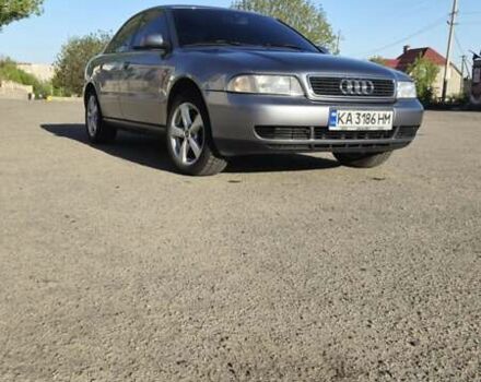 Серый Ауди А4, объемом двигателя 1.6 л и пробегом 229 тыс. км за 5000 $, фото 2 на Automoto.ua