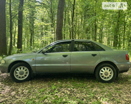 Сірий Ауді А4, об'ємом двигуна 1.9 л та пробігом 306 тис. км за 3300 $, фото 4 на Automoto.ua