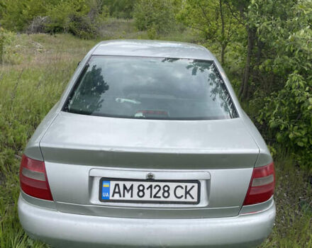 Сірий Ауді А4, об'ємом двигуна 1.6 л та пробігом 419 тис. км за 2000 $, фото 2 на Automoto.ua