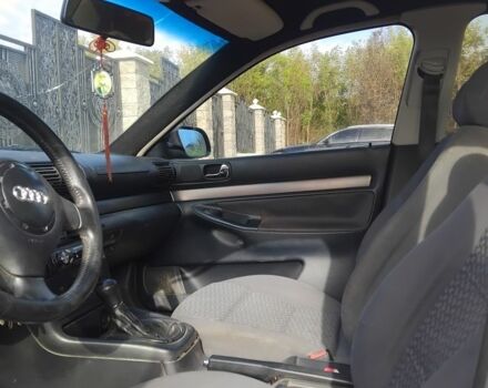 Сірий Ауді А4, об'ємом двигуна 0 л та пробігом 350 тис. км за 1500 $, фото 11 на Automoto.ua