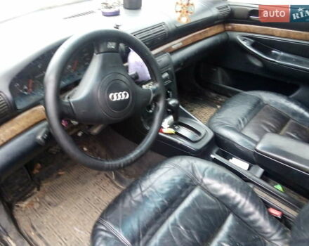 Серый Ауди А4, объемом двигателя 1.6 л и пробегом 340 тыс. км за 1500 $, фото 7 на Automoto.ua