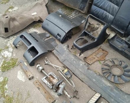 Сірий Ауді А4, об'ємом двигуна 0 л та пробігом 270 тис. км за 630 $, фото 9 на Automoto.ua