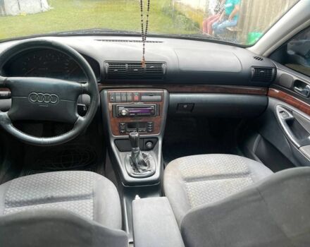 Сірий Ауді А4, об'ємом двигуна 0 л та пробігом 272 тис. км за 1200 $, фото 2 на Automoto.ua