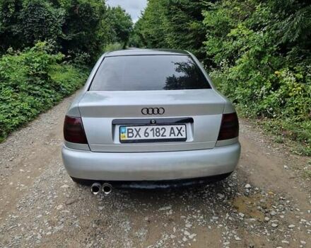 Серый Ауди А4, объемом двигателя 1.8 л и пробегом 350 тыс. км за 2300 $, фото 4 на Automoto.ua