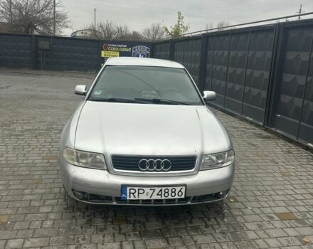 Серый Ауди А4, объемом двигателя 0 л и пробегом 340 тыс. км за 1550 $, фото 1 на Automoto.ua