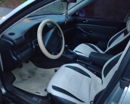 Серый Ауди А4, объемом двигателя 1.8 л и пробегом 100 тыс. км за 2800 $, фото 5 на Automoto.ua