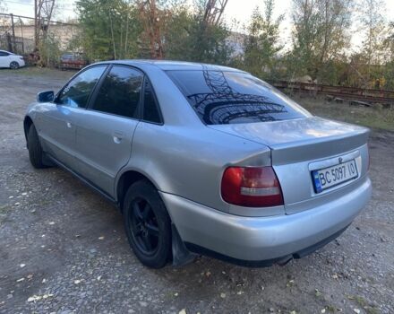 Серый Ауди А4, объемом двигателя 1.8 л и пробегом 350 тыс. км за 2300 $, фото 5 на Automoto.ua