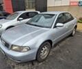 Серый Ауди А4, объемом двигателя 1.8 л и пробегом 320 тыс. км за 3500 $, фото 1 на Automoto.ua