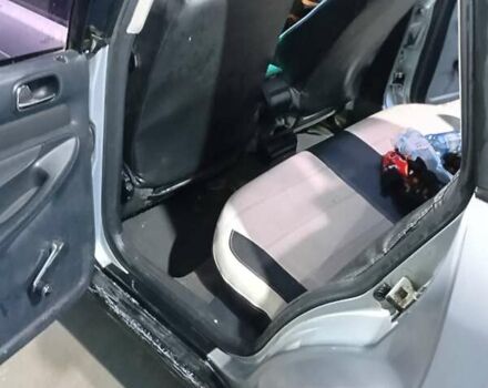 Серый Ауди А4, объемом двигателя 1.78 л и пробегом 50 тыс. км за 2200 $, фото 4 на Automoto.ua