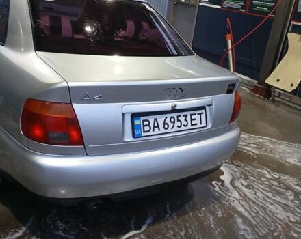 Серый Ауди А4, объемом двигателя 1.78 л и пробегом 50 тыс. км за 2200 $, фото 13 на Automoto.ua