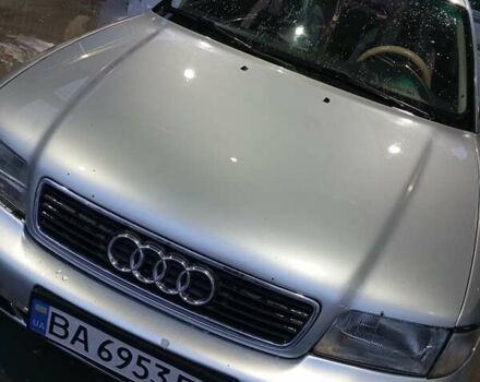 Серый Ауди А4, объемом двигателя 1.78 л и пробегом 50 тыс. км за 2200 $, фото 12 на Automoto.ua