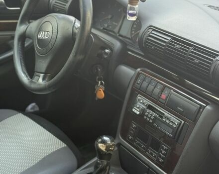 Сірий Ауді А4, об'ємом двигуна 1.9 л та пробігом 3 тис. км за 1750 $, фото 5 на Automoto.ua