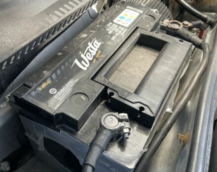 Серый Ауди А4, объемом двигателя 1.9 л и пробегом 404 тыс. км за 2600 $, фото 9 на Automoto.ua