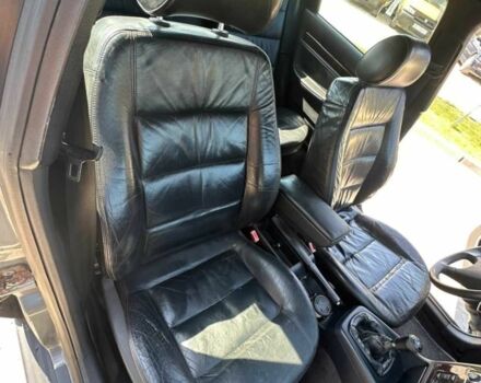 Серый Ауди А4, объемом двигателя 1.9 л и пробегом 300 тыс. км за 1398 $, фото 4 на Automoto.ua