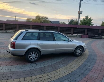 Сірий Ауді А4, об'ємом двигуна 1.9 л та пробігом 325 тис. км за 2999 $, фото 4 на Automoto.ua