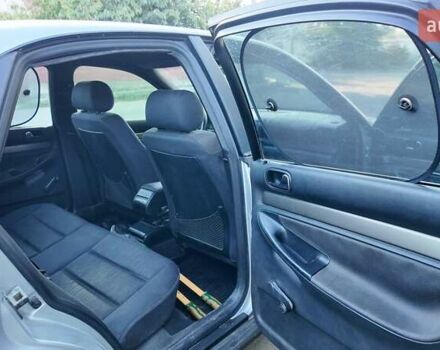 Серый Ауди А4, объемом двигателя 1.9 л и пробегом 514 тыс. км за 3500 $, фото 7 на Automoto.ua