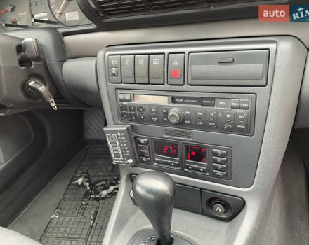 Серый Ауди А4, объемом двигателя 1.8 л и пробегом 204 тыс. км за 4450 $, фото 9 на Automoto.ua