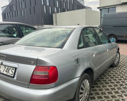 Сірий Ауді А4, об'ємом двигуна 1.6 л та пробігом 400 тис. км за 2100 $, фото 3 на Automoto.ua