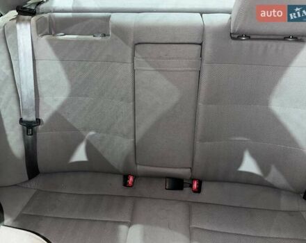 Серый Ауди А4, объемом двигателя 1.6 л и пробегом 203 тыс. км за 4000 $, фото 17 на Automoto.ua