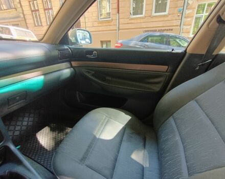 Серый Ауди А4, объемом двигателя 1.6 л и пробегом 280 тыс. км за 4000 $, фото 12 на Automoto.ua