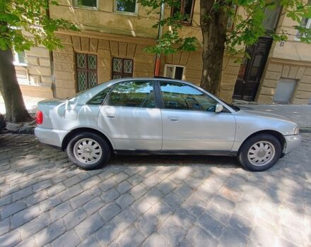 Серый Ауди А4, объемом двигателя 1.6 л и пробегом 280 тыс. км за 4000 $, фото 3 на Automoto.ua