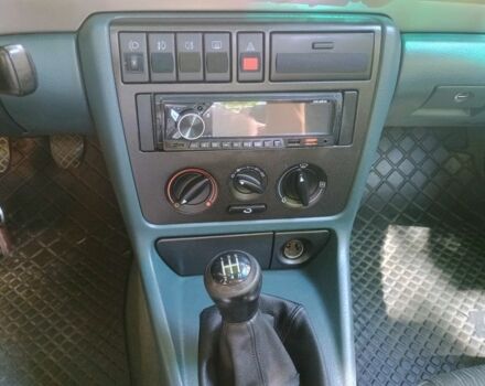 Серый Ауди А4, объемом двигателя 1.6 л и пробегом 280 тыс. км за 4000 $, фото 11 на Automoto.ua