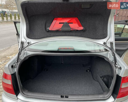 Серый Ауди А4, объемом двигателя 1.8 л и пробегом 204 тыс. км за 4450 $, фото 16 на Automoto.ua