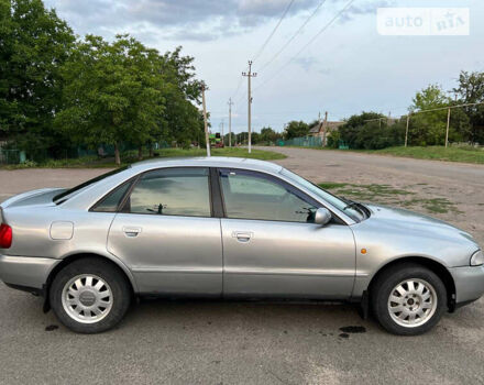 Сірий Ауді А4, об'ємом двигуна 1.8 л та пробігом 408 тис. км за 3500 $, фото 2 на Automoto.ua