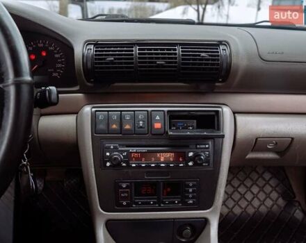 Серый Ауди А4, объемом двигателя 1.6 л и пробегом 389 тыс. км за 850 $, фото 9 на Automoto.ua