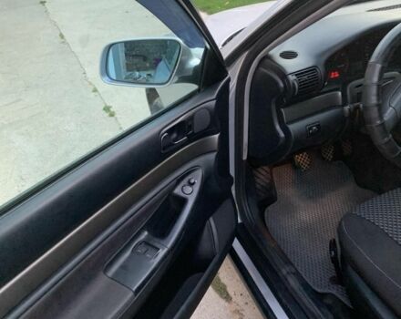 Сірий Ауді А4, об'ємом двигуна 1.6 л та пробігом 3 тис. км за 4000 $, фото 6 на Automoto.ua