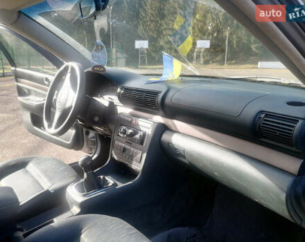 Ауді А4 1999 у Бурштыне на Automoto.ua Сірий Ауді А4, об'ємом двигуна 1.8 л та пробігом 310 тис. км за 2900 $, фото 9 на Automoto.ua