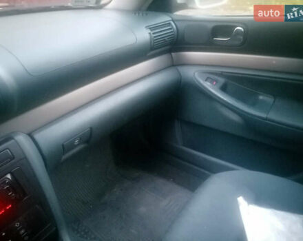 Ауді А4 1999 у Бурштыне на Automoto.ua Сірий Ауді А4, об'ємом двигуна 1.8 л та пробігом 310 тис. км за 2900 $, фото 1 на Automoto.ua