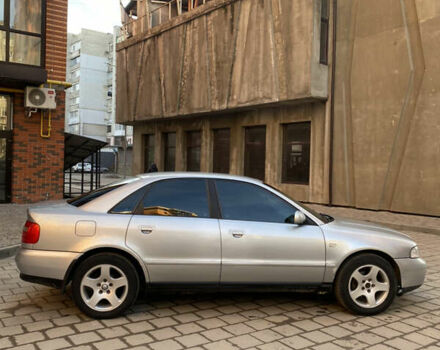 Серый Ауди А4, объемом двигателя 1.8 л и пробегом 450 тыс. км за 3600 $, фото 7 на Automoto.ua