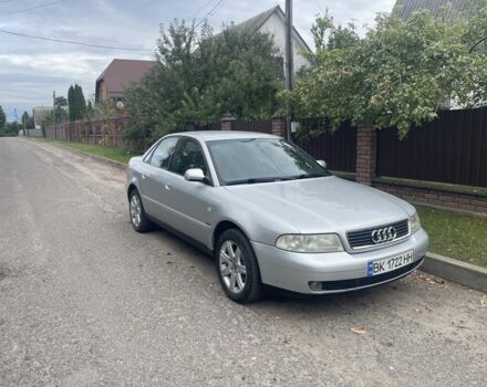 Сірий Ауді А4, об'ємом двигуна 1.6 л та пробігом 274 тис. км за 3400 $, фото 1 на Automoto.ua