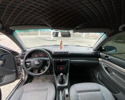 Серый Ауди А4, объемом двигателя 1.6 л и пробегом 350 тыс. км за 1400 $, фото 7 на Automoto.ua