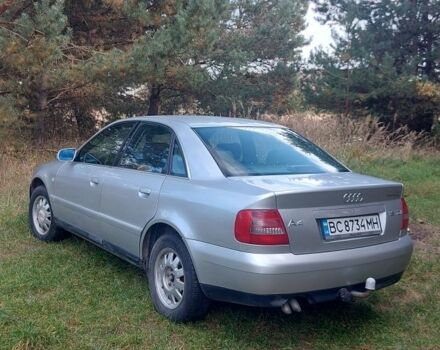 Сірий Ауді А4, об'ємом двигуна 1.9 л та пробігом 324 тис. км за 4500 $, фото 3 на Automoto.ua