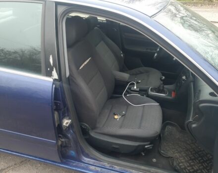 Серый Ауди А4, объемом двигателя 1.9 л и пробегом 500 тыс. км за 1800 $, фото 10 на Automoto.ua