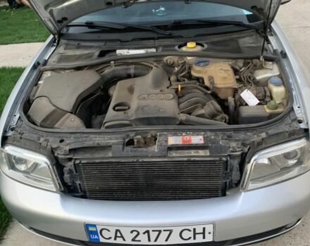 Сірий Ауді А4, об'ємом двигуна 1.6 л та пробігом 3 тис. км за 4000 $, фото 4 на Automoto.ua