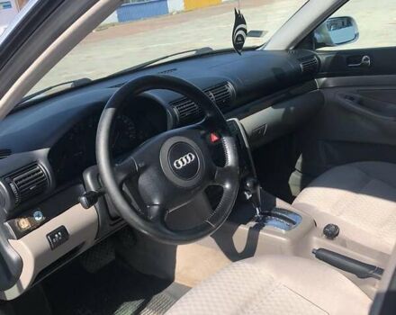 Сірий Ауді А4, об'ємом двигуна 1.9 л та пробігом 387 тис. км за 4999 $, фото 4 на Automoto.ua