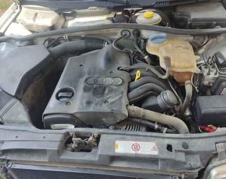 Серый Ауди А4, объемом двигателя 1.6 л и пробегом 220 тыс. км за 2100 $, фото 6 на Automoto.ua