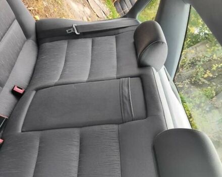 Сірий Ауді А4, об'ємом двигуна 1.6 л та пробігом 200 тис. км за 4800 $, фото 20 на Automoto.ua