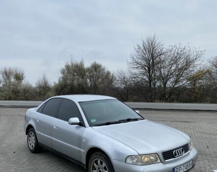 Серый Ауди А4, объемом двигателя 1.6 л и пробегом 350 тыс. км за 1400 $, фото 2 на Automoto.ua