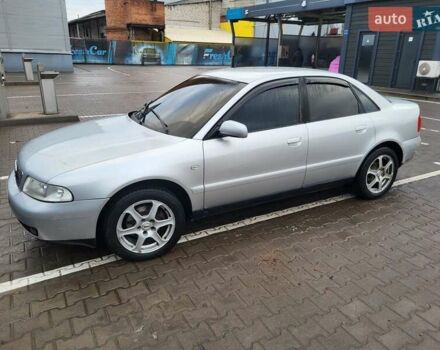 Серый Ауди А4, объемом двигателя 1.78 л и пробегом 300 тыс. км за 3600 $, фото 2 на Automoto.ua