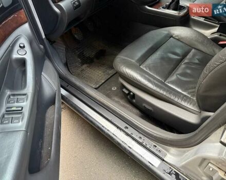 Сірий Ауді А4, об'ємом двигуна 2.5 л та пробігом 375 тис. км за 4200 $, фото 22 на Automoto.ua