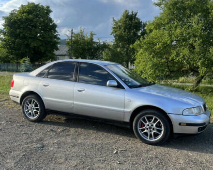 Сірий Ауді А4, об'ємом двигуна 1.6 л та пробігом 226 тис. км за 4200 $, фото 2 на Automoto.ua